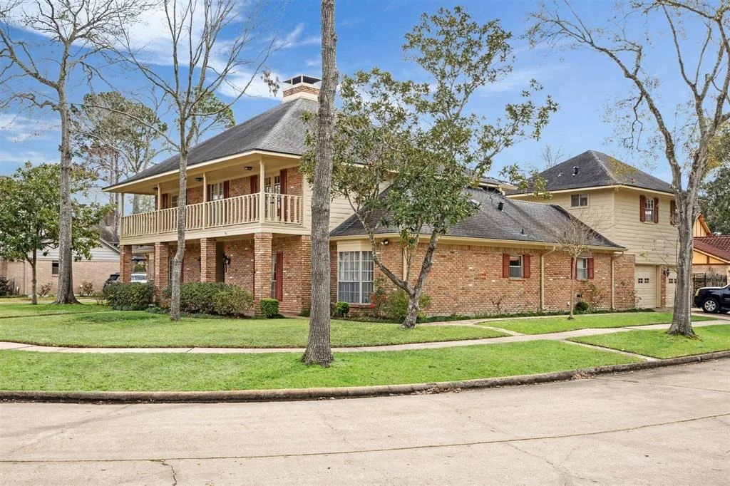 Photo of 16306 Laurelfield Drive