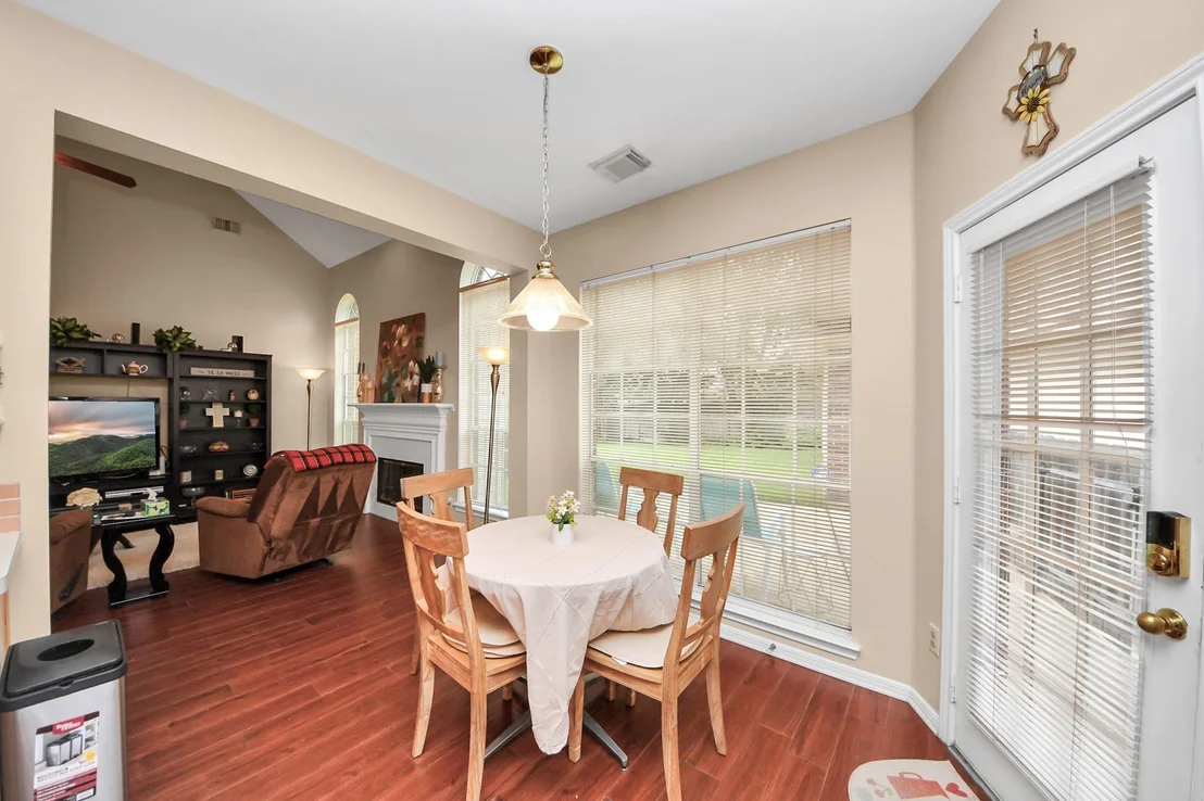 Photo of 7015 Morningside Drive