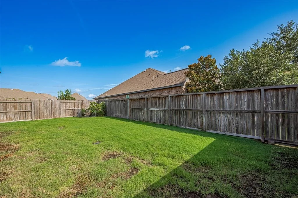 Photo of 11023 Honeysuckle Haven Drive