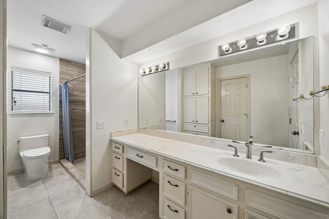 Photo of 3902 Holder Forest Drive