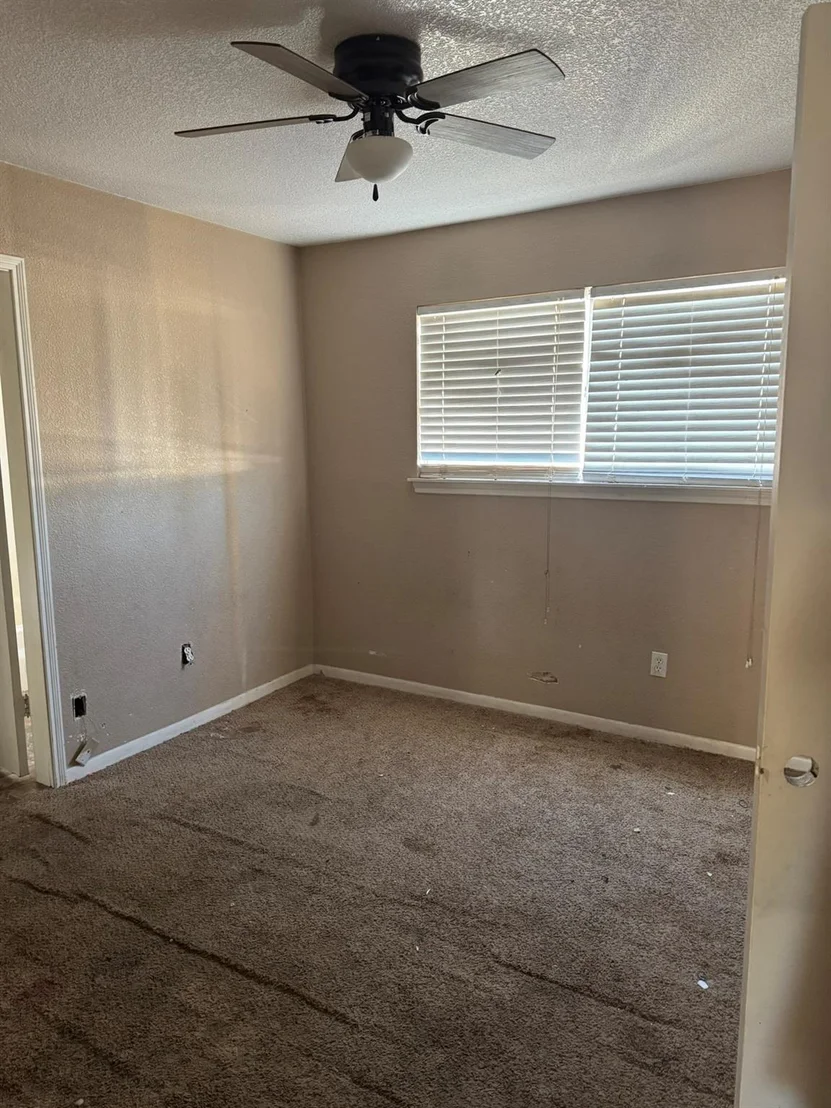 Photo of 612 Orangewood Drive