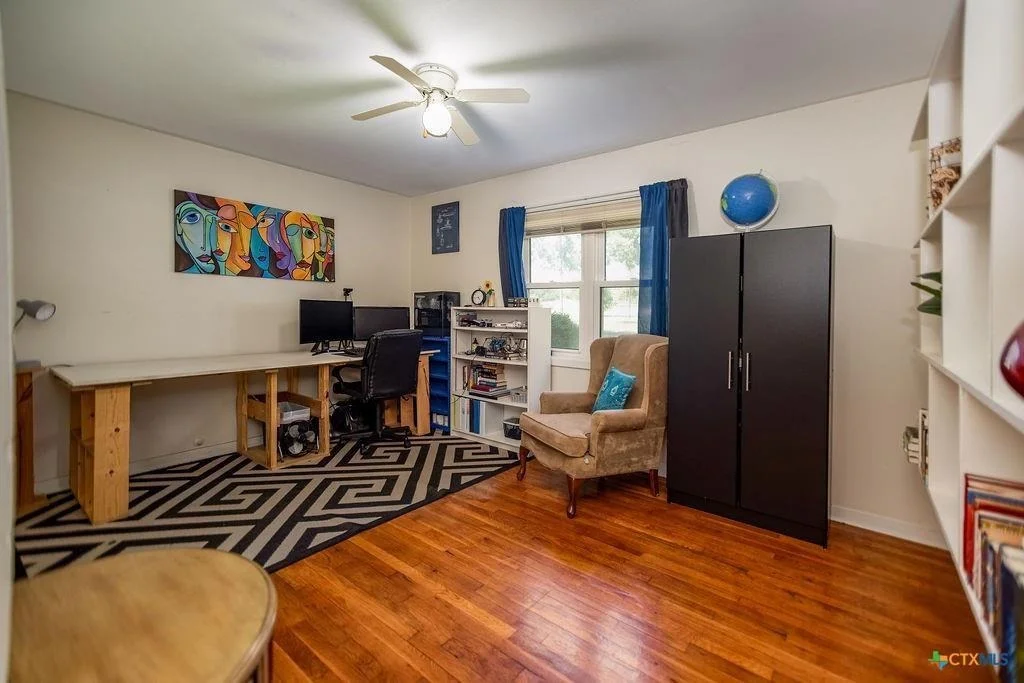 Photo of 502 Avenue G