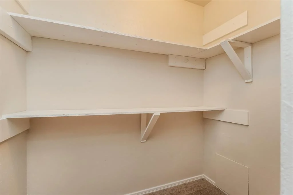 Photo of 5506 Lynngate Drive