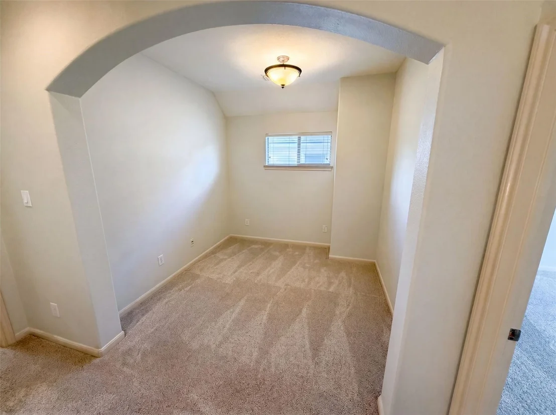 Photo of 15822 Maple Shores Drive
