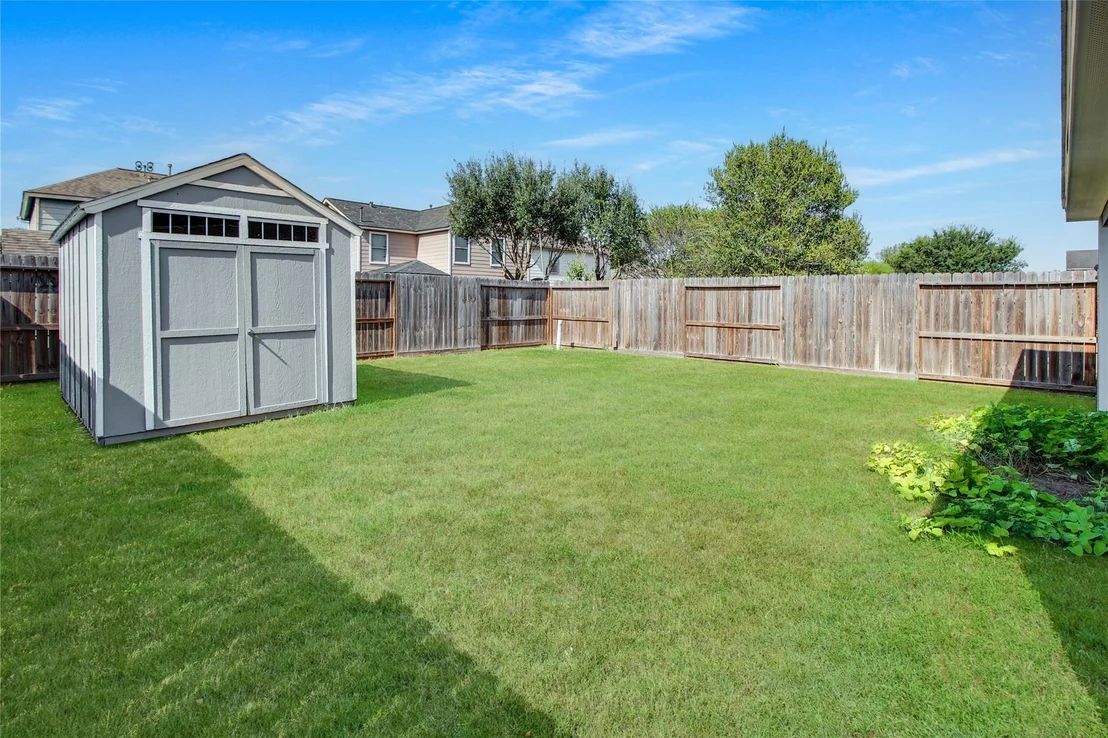 Photo of 11346 Log Cabin Lane
