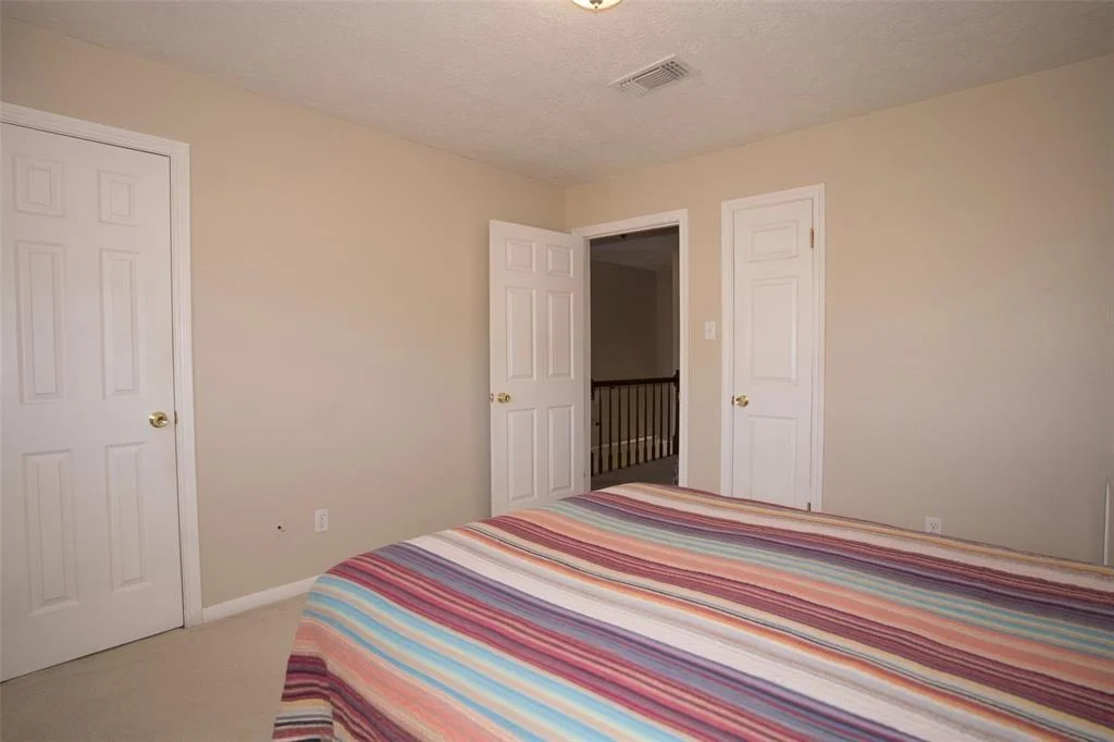 Photo of 16323 Laurelfield Drive