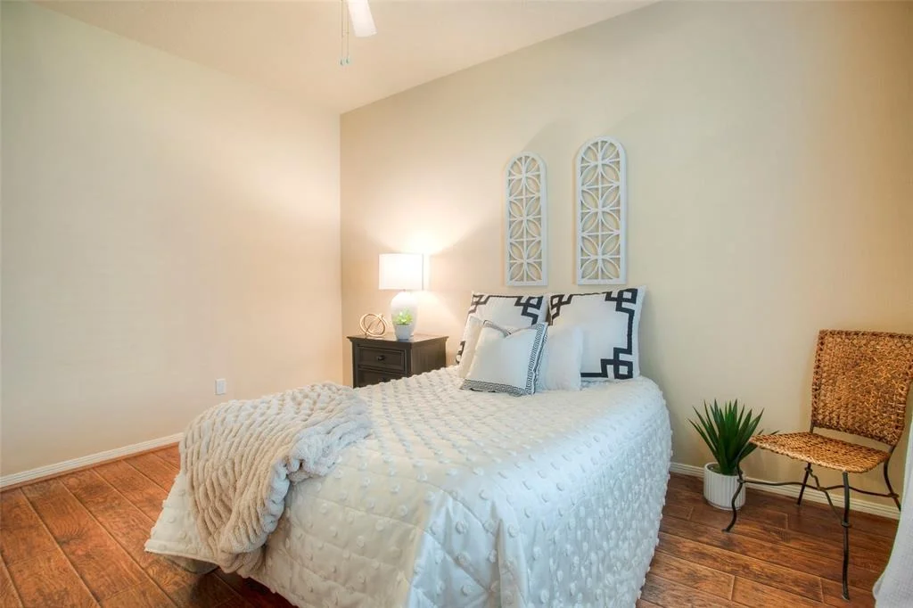 Photo of 13690 Shoreline Drive