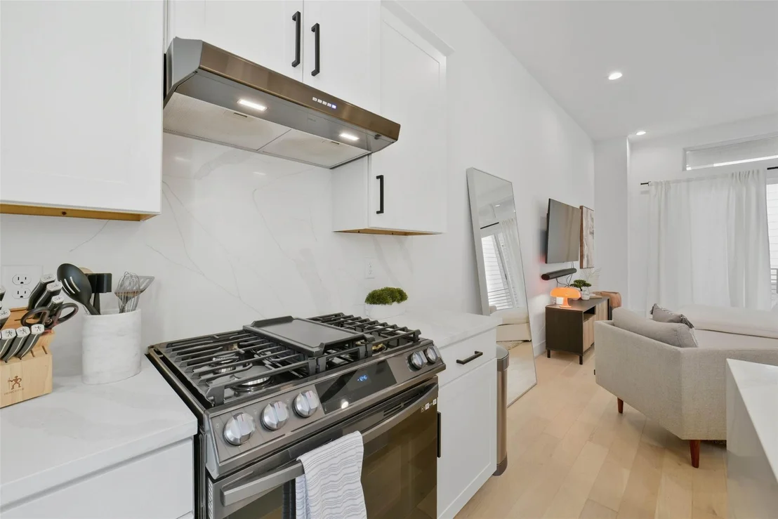 Photo of 3006 Lamar Street