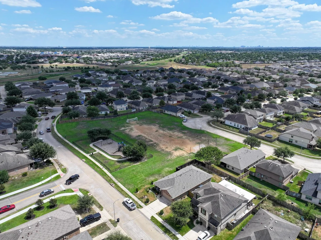 Photo of 5615 Sunfall Bend Lane