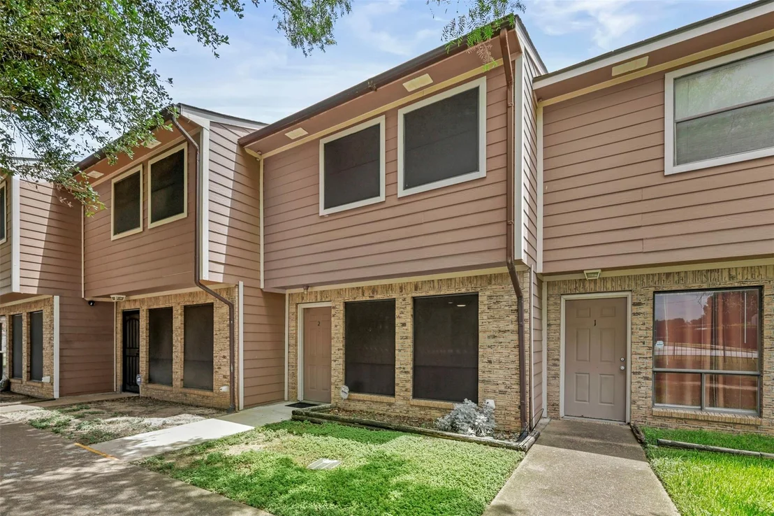 Photo of Unit 2 at 2807 Wildflower Drive