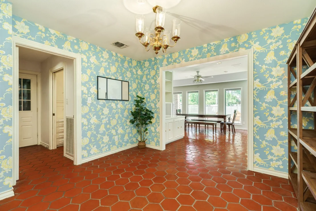 Photo of 110 Sequoia