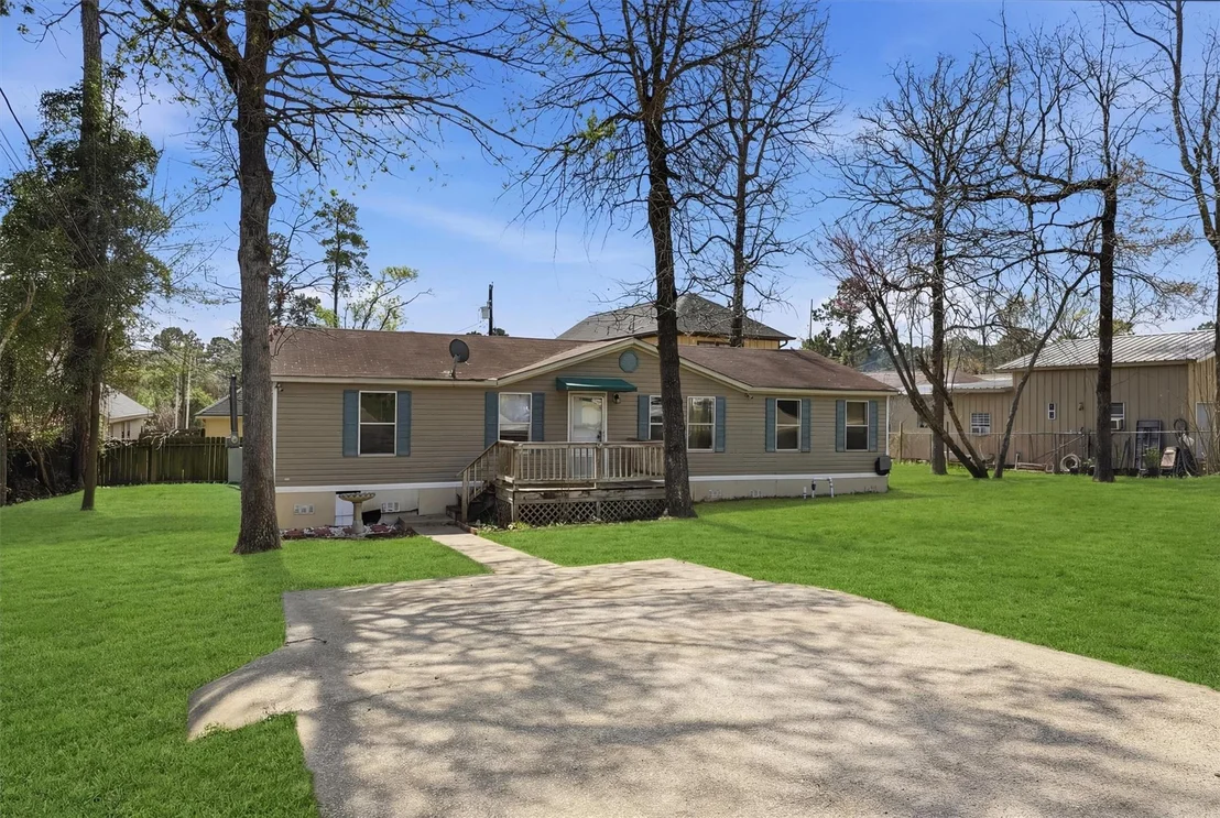 Photo of 16933 W Hammon