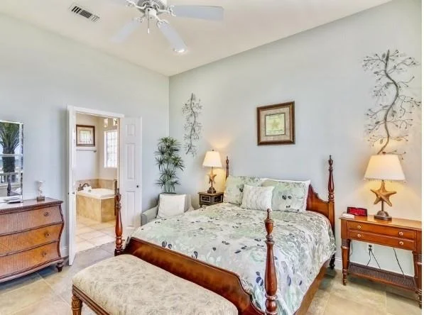 Photo of 11611 Beachside