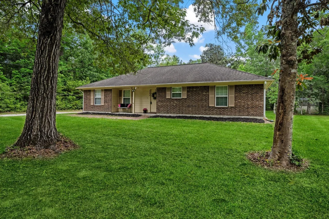 Photo of 27974 Southland Drive