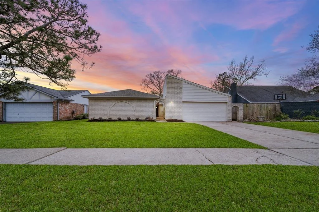 Photo of 15906 Brookford Drive