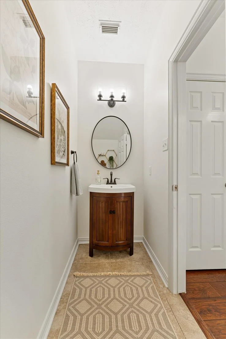 Photo of 1726 Summergate Drive