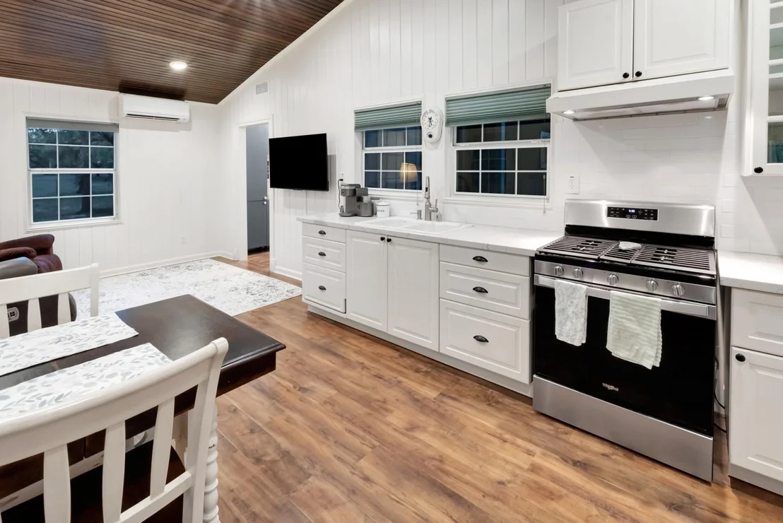 Photo of 413 Private Road 1051