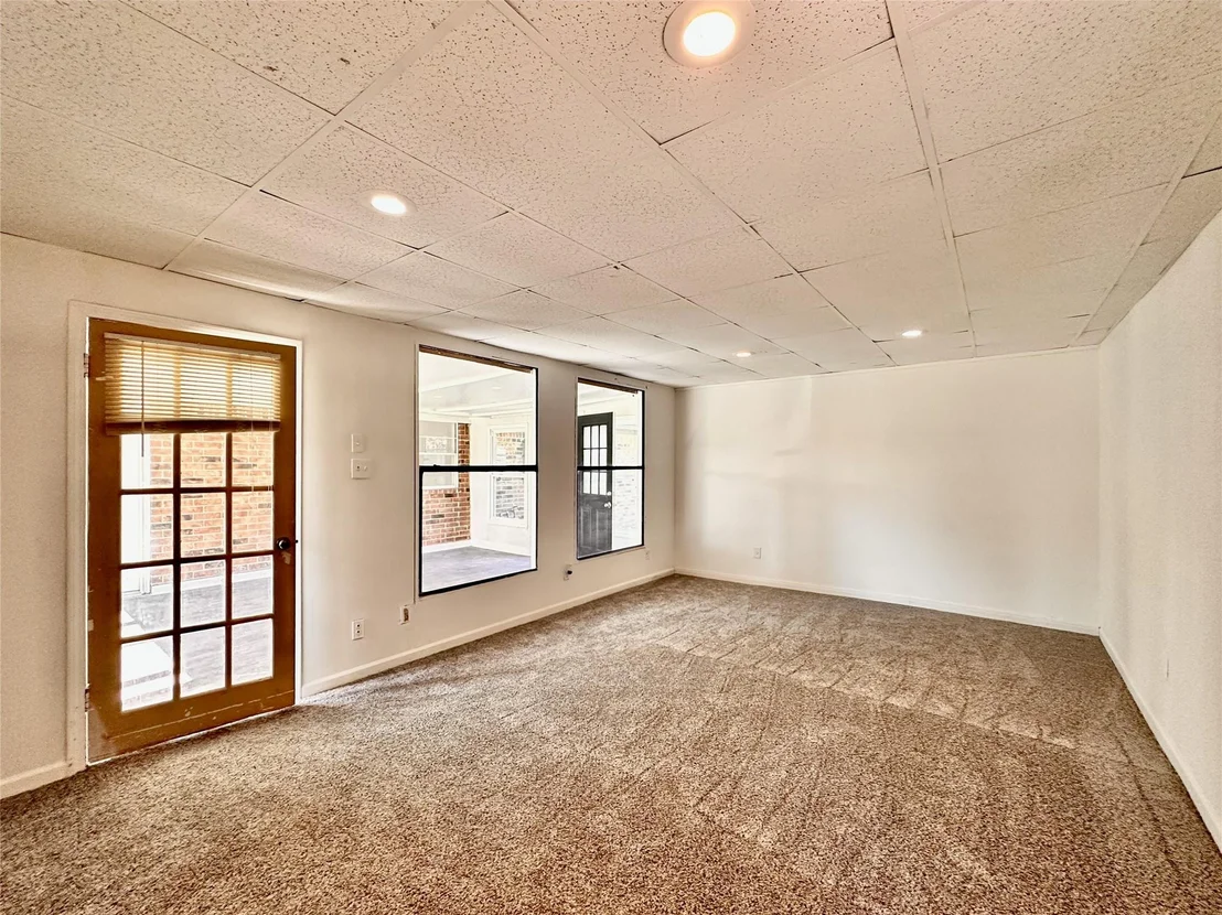 Photo of 7002 Sandswept Lane