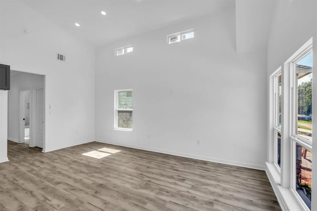 Photo of 117 Rain Forest Road