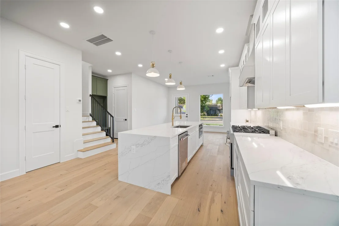 Photo of 8646 Alcott Drive