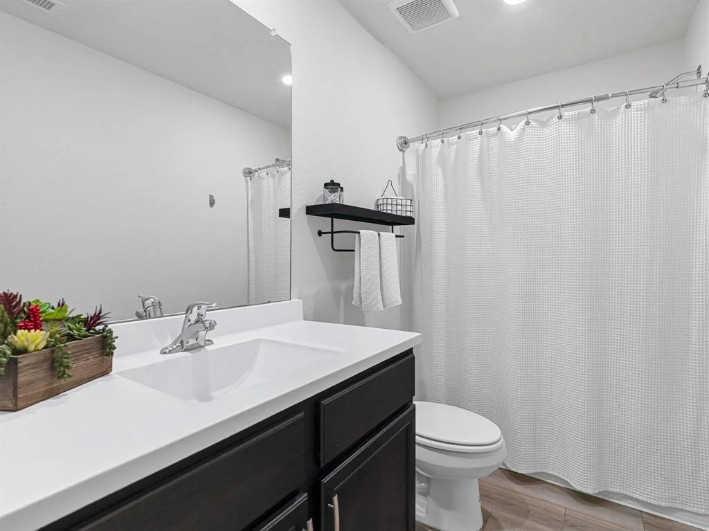 Photo of 22439 Lost Lantern Drive