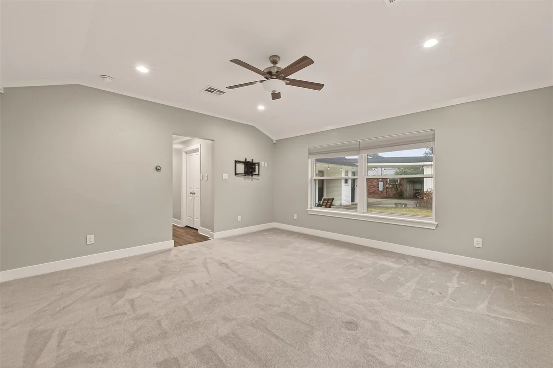 Photo of 10606 Riverview Drive