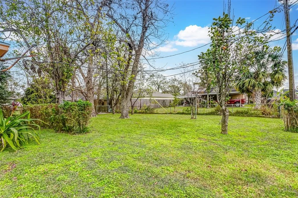 Photo of 418 Cliffside Drive