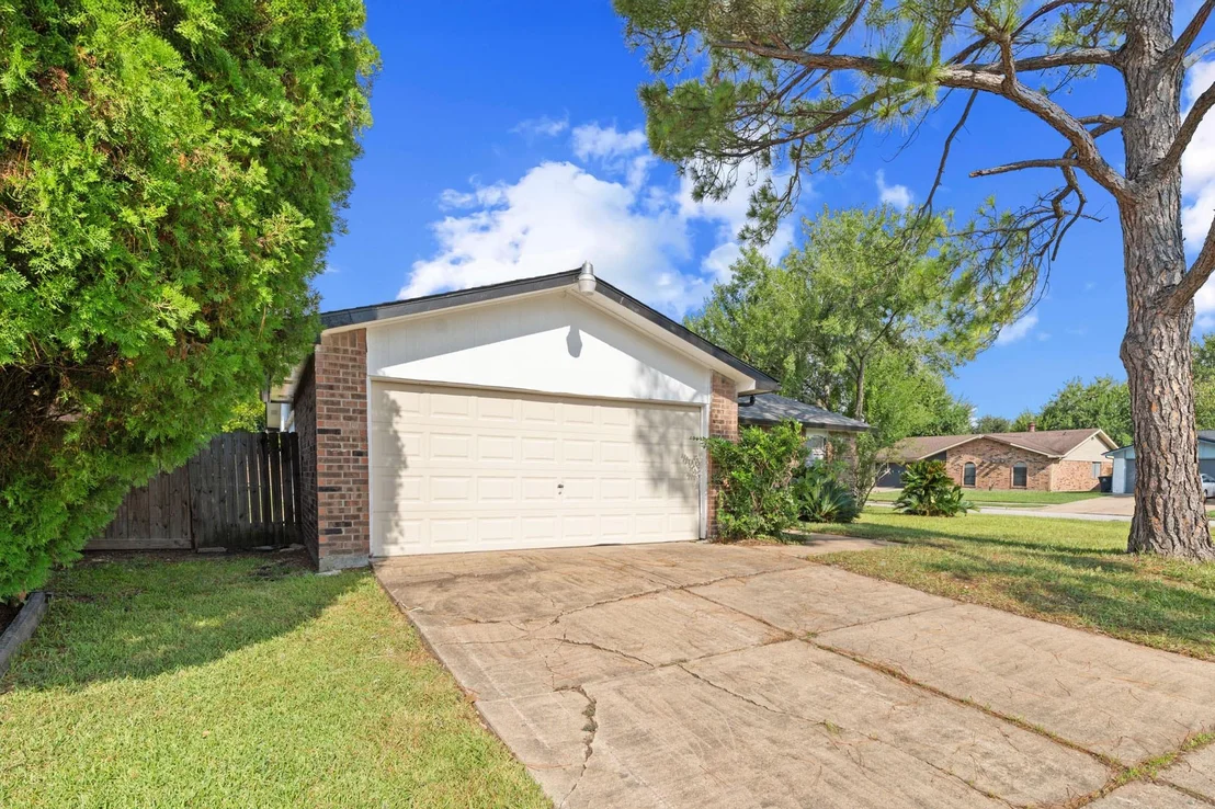 Photo of 15902 Dante Drive