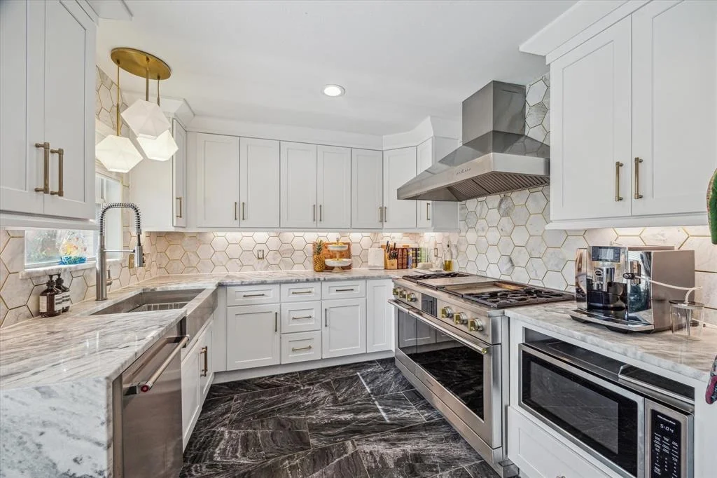 Photo of 2106 Latexo Drive