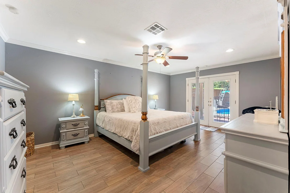 Photo of 618 Brook Hollow Drive