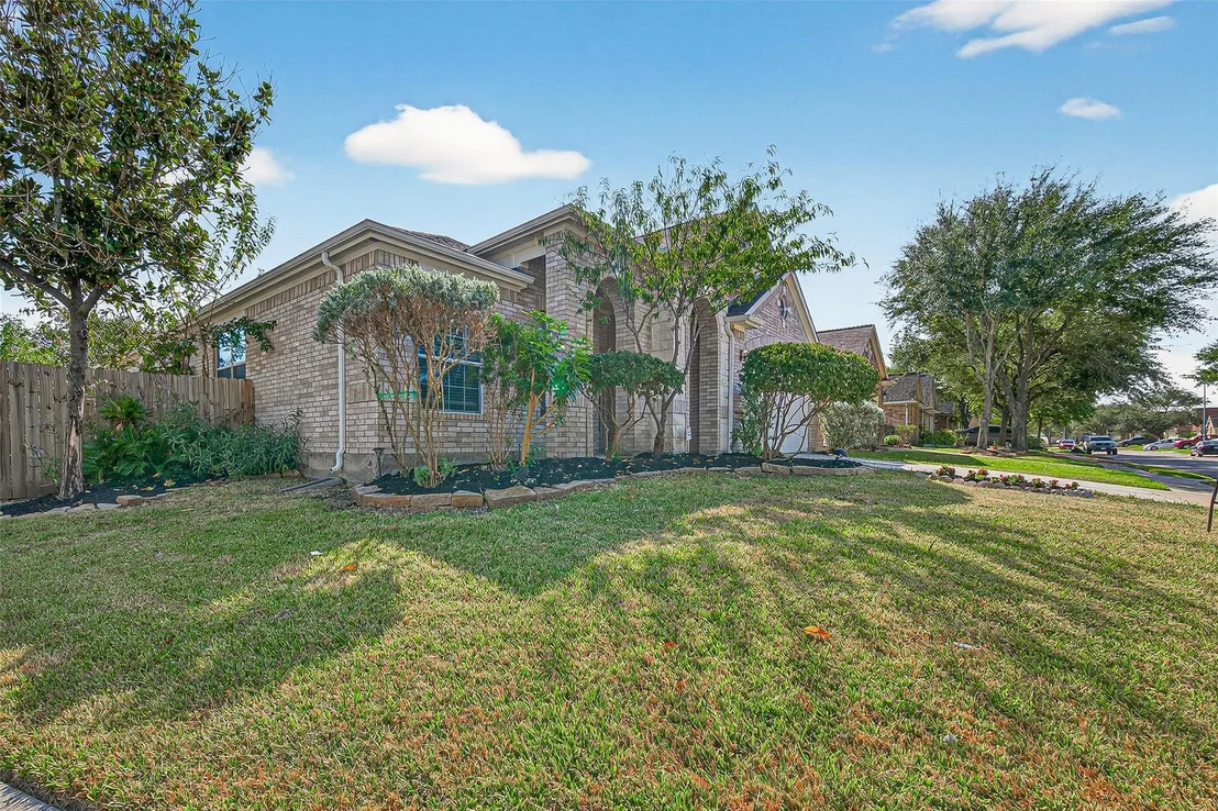 Photo of 10334 Cascade Hills Drive