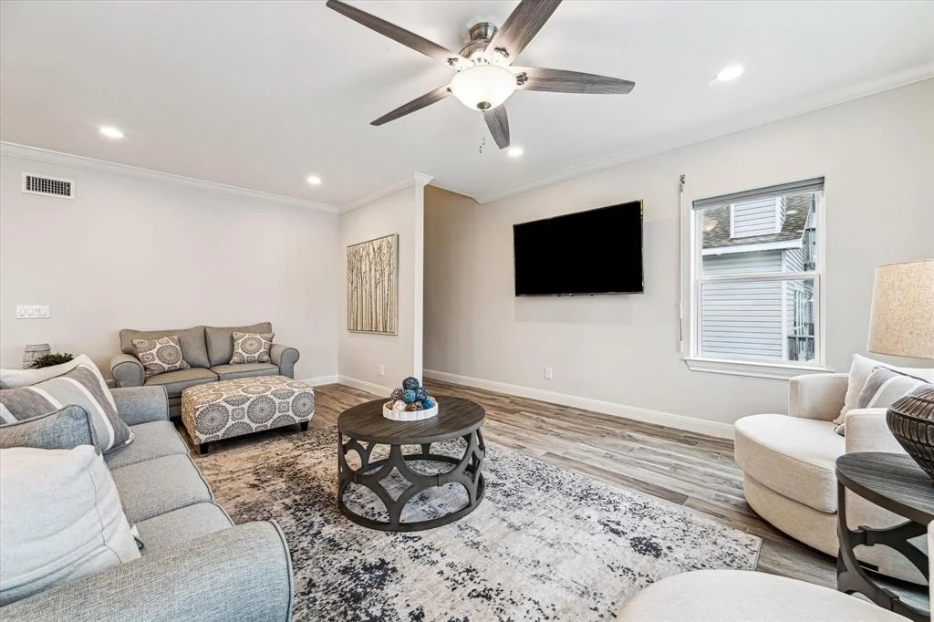 Photo of 430 Amanda Circle