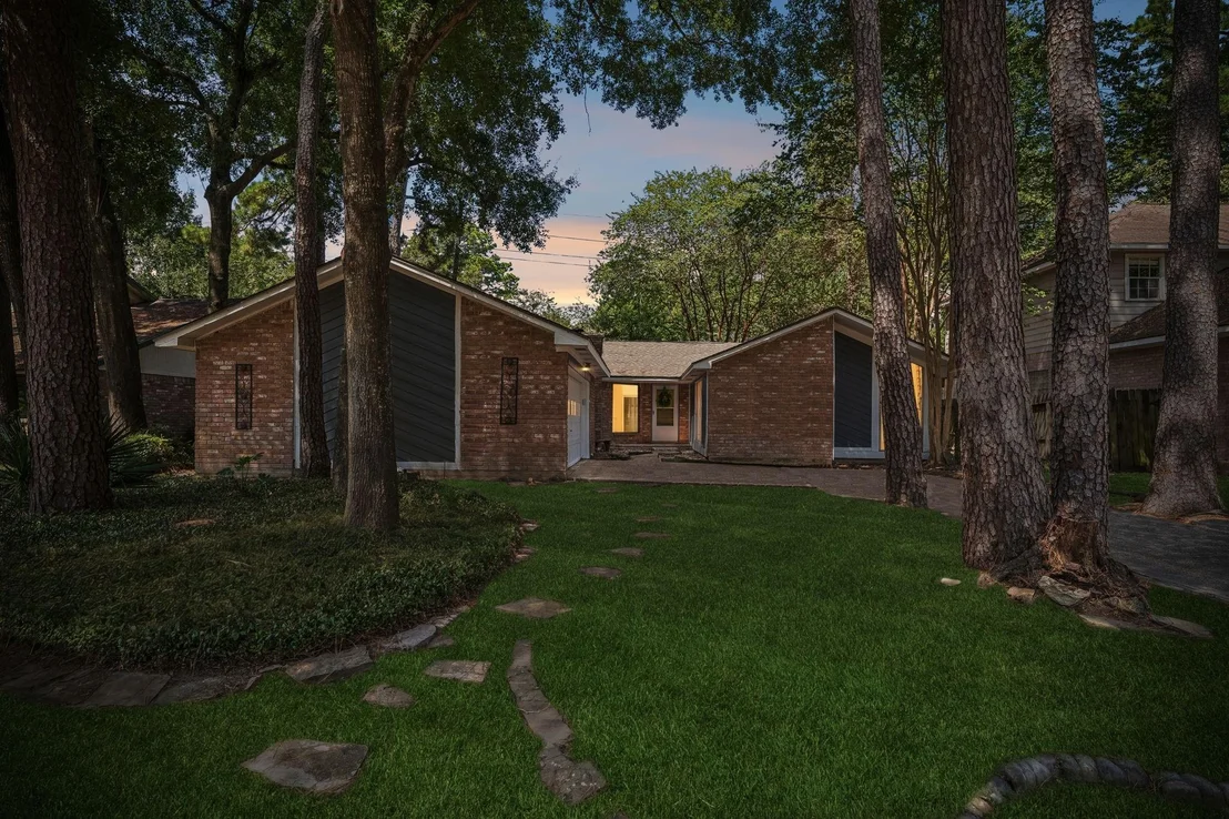 Photo of 15119 Willow Branch Drive