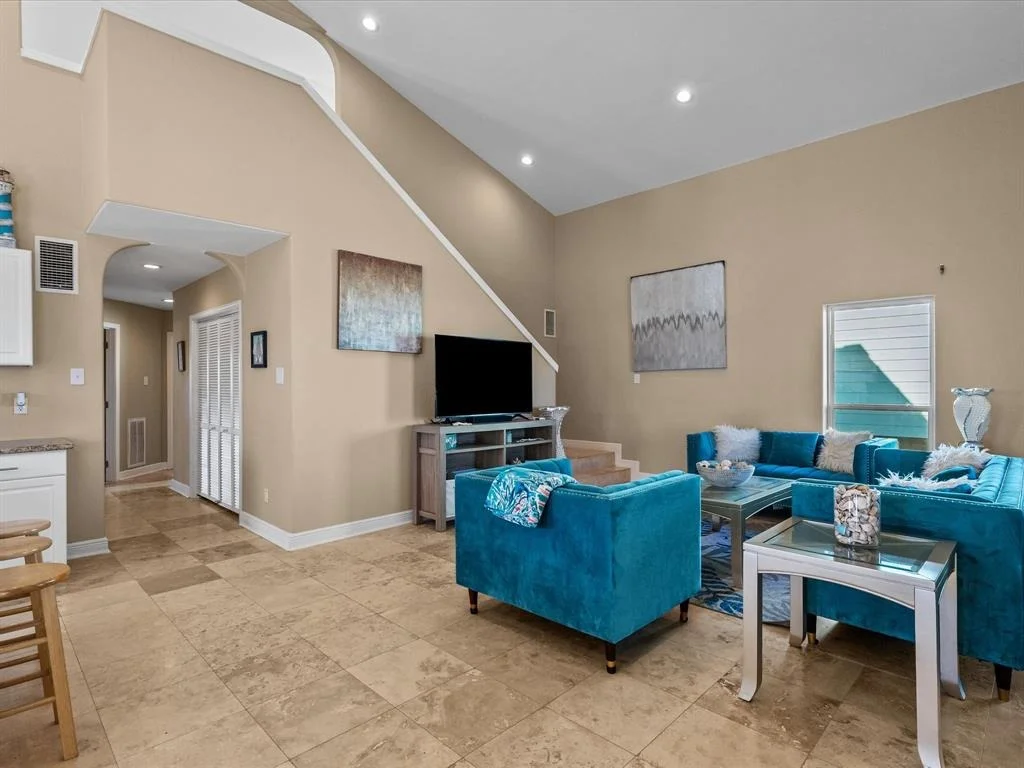 Photo of 13011 Coronado Drive