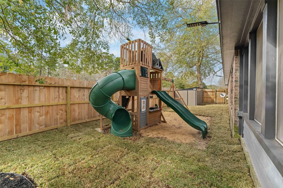 Photo of 18939 Cluster Oaks Drive