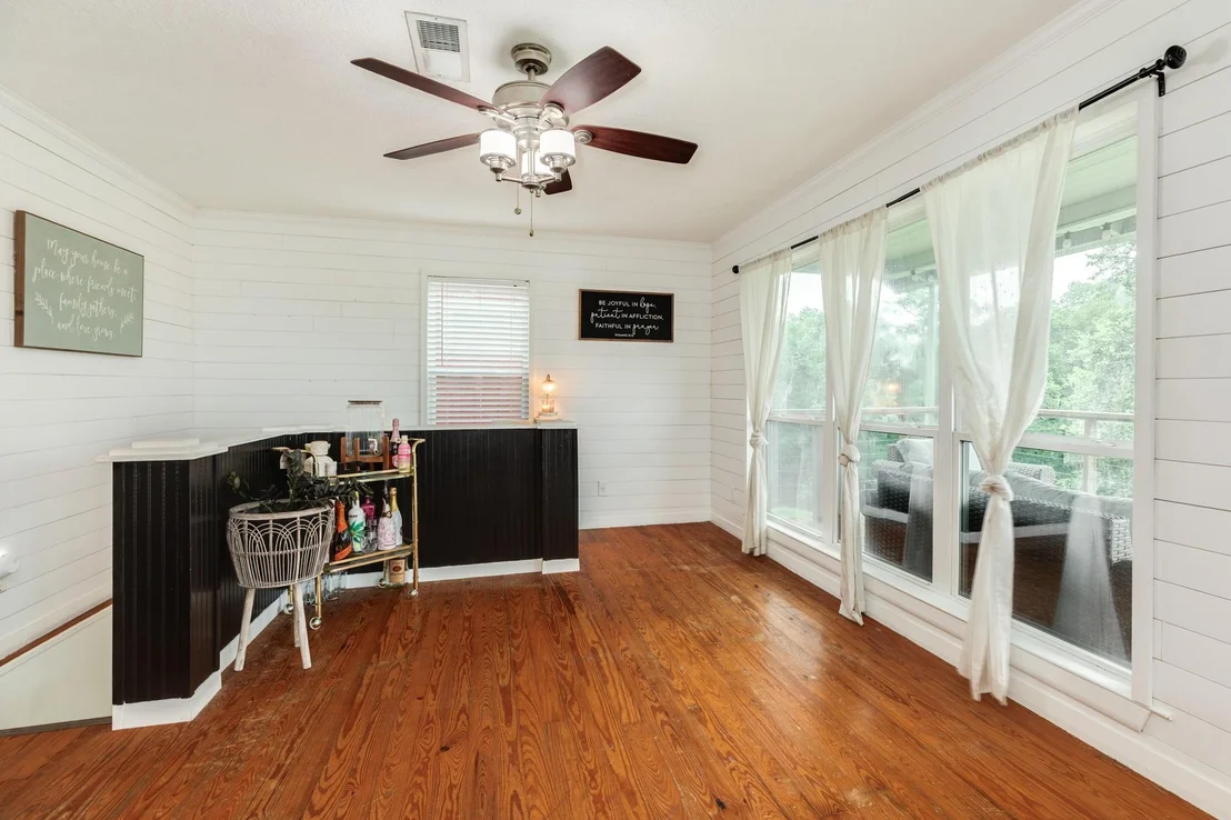 Photo of 6840 County Road 659