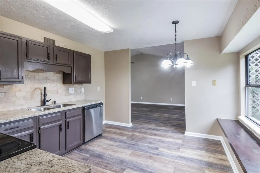 Photo of 2714 Quail Run Drive