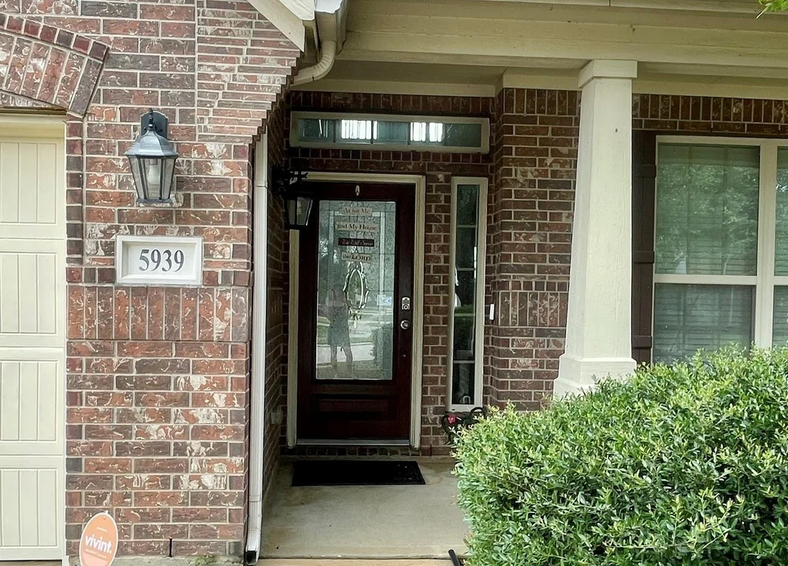 Photo of 5939 Northcrest Village Way
