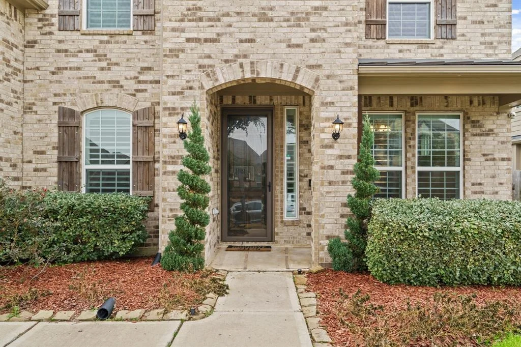 Photo of 2011 Oxley Manor Lane
