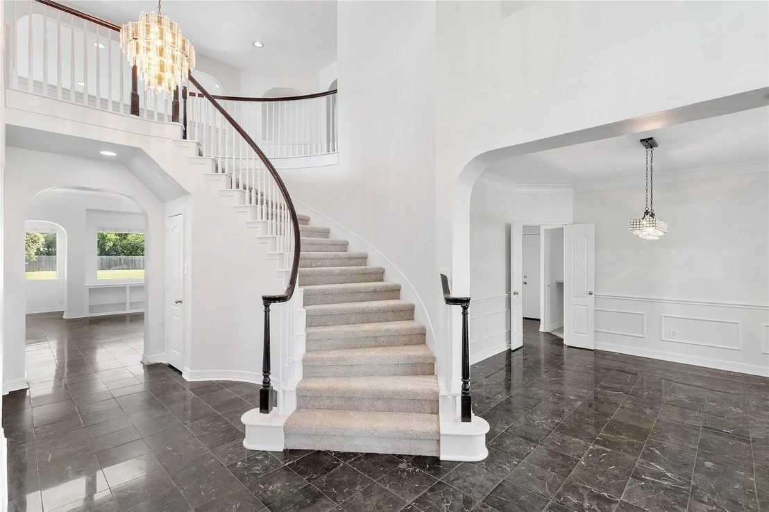 Photo of 17802 White Oak Hill