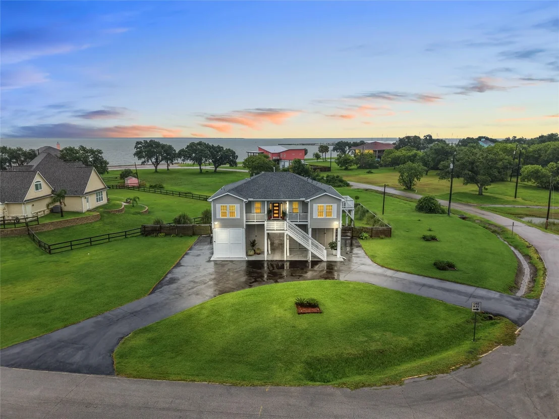 Photo of 4 Shore Acres Circle