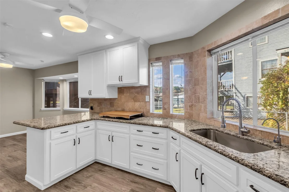 Photo of 14263 Shadow Bay Drive