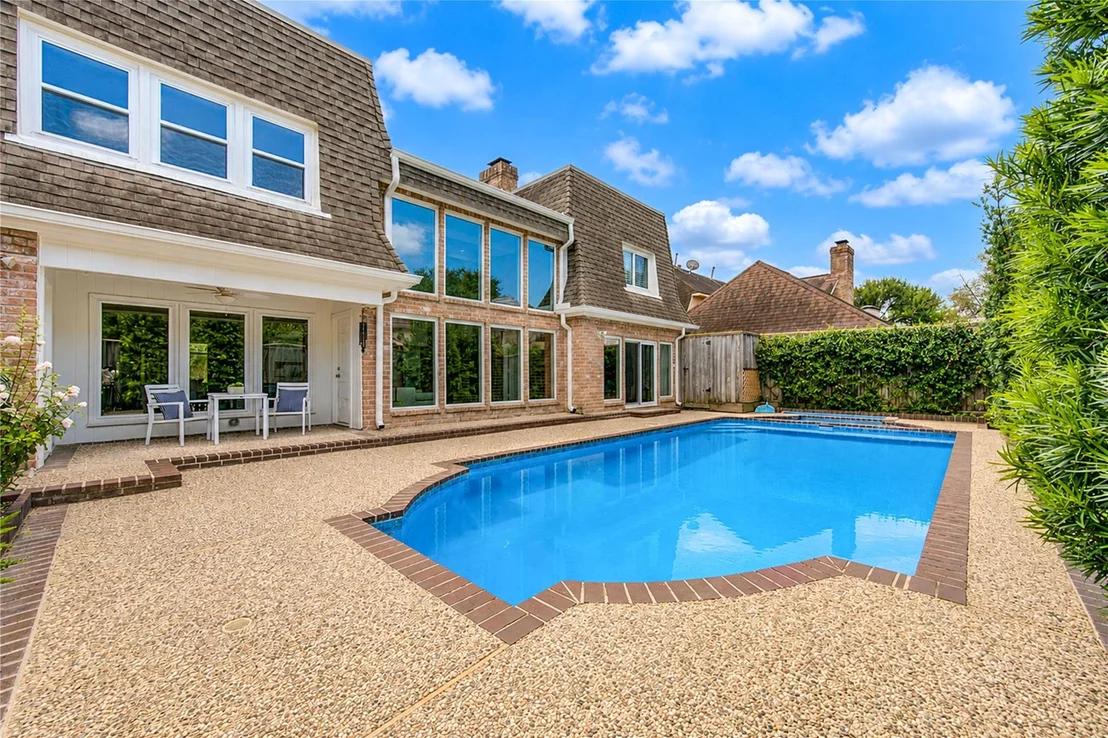 Photo of 926 Ivy Wall Drive