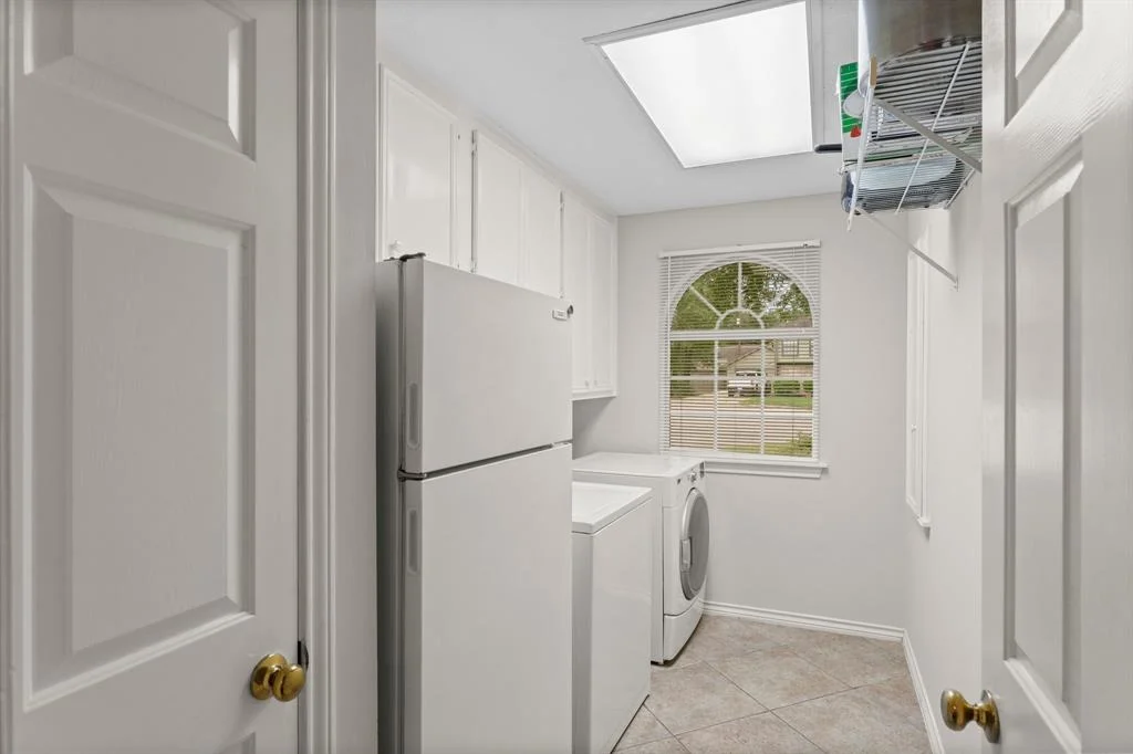 Photo of 427 Heather Lane