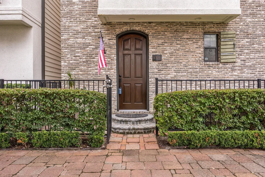 Photo of 1725 Edwards Street