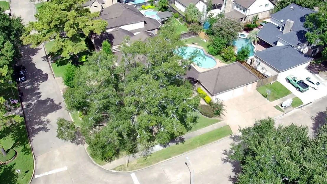 Photo of 18302 Longmoor Drive