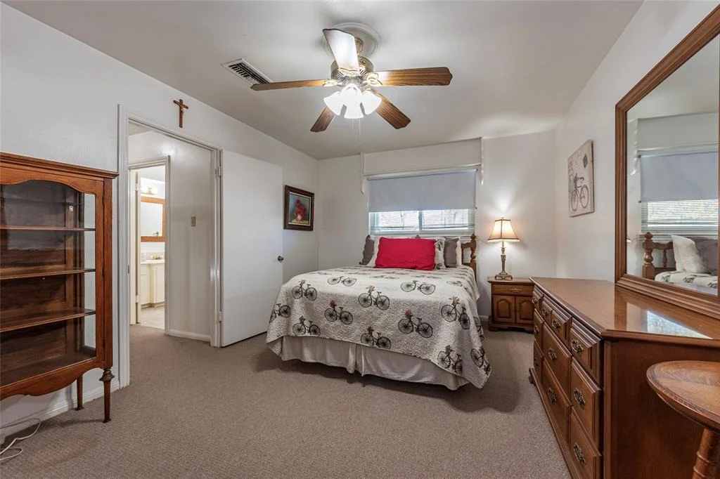 Photo of 10122 Shady River Drive