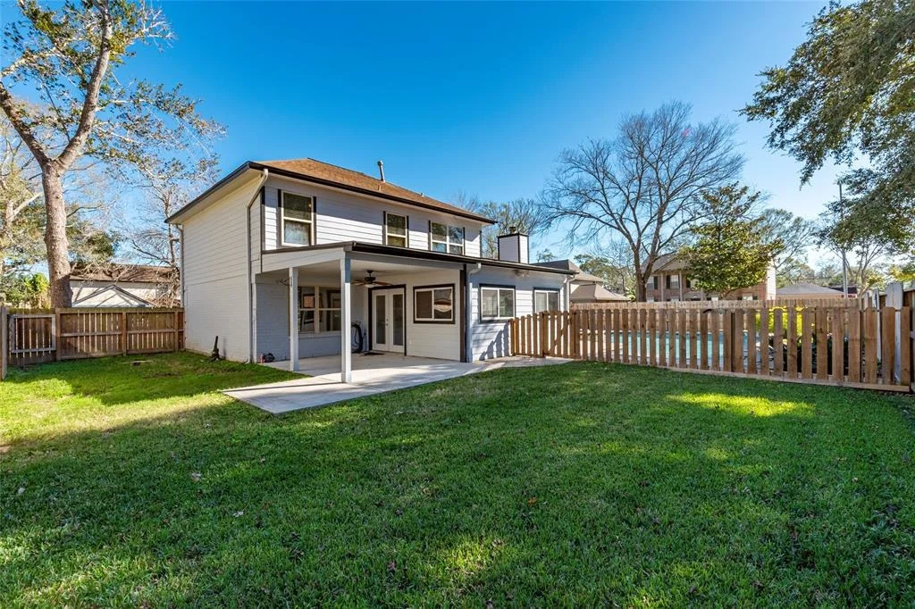 Photo of 2302 Parkview Drive