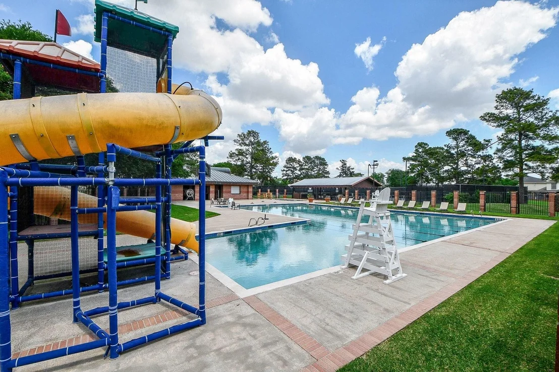 Photo of 906 Mahogany Run Drive