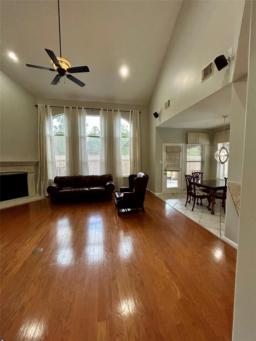 Photo of 15802 Deerpath Court